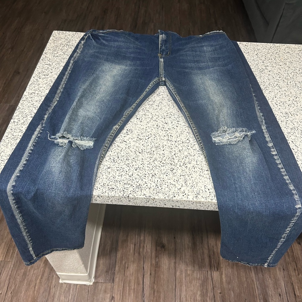Men's Blue Distressed Jeans